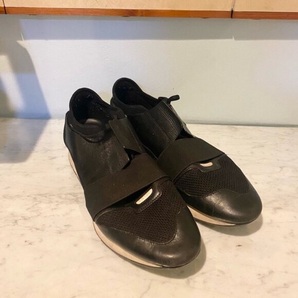 Balenciaga Black Leather and Mesh Race Runner Sneakers Size 13 VGUC - Picture 1 of 6